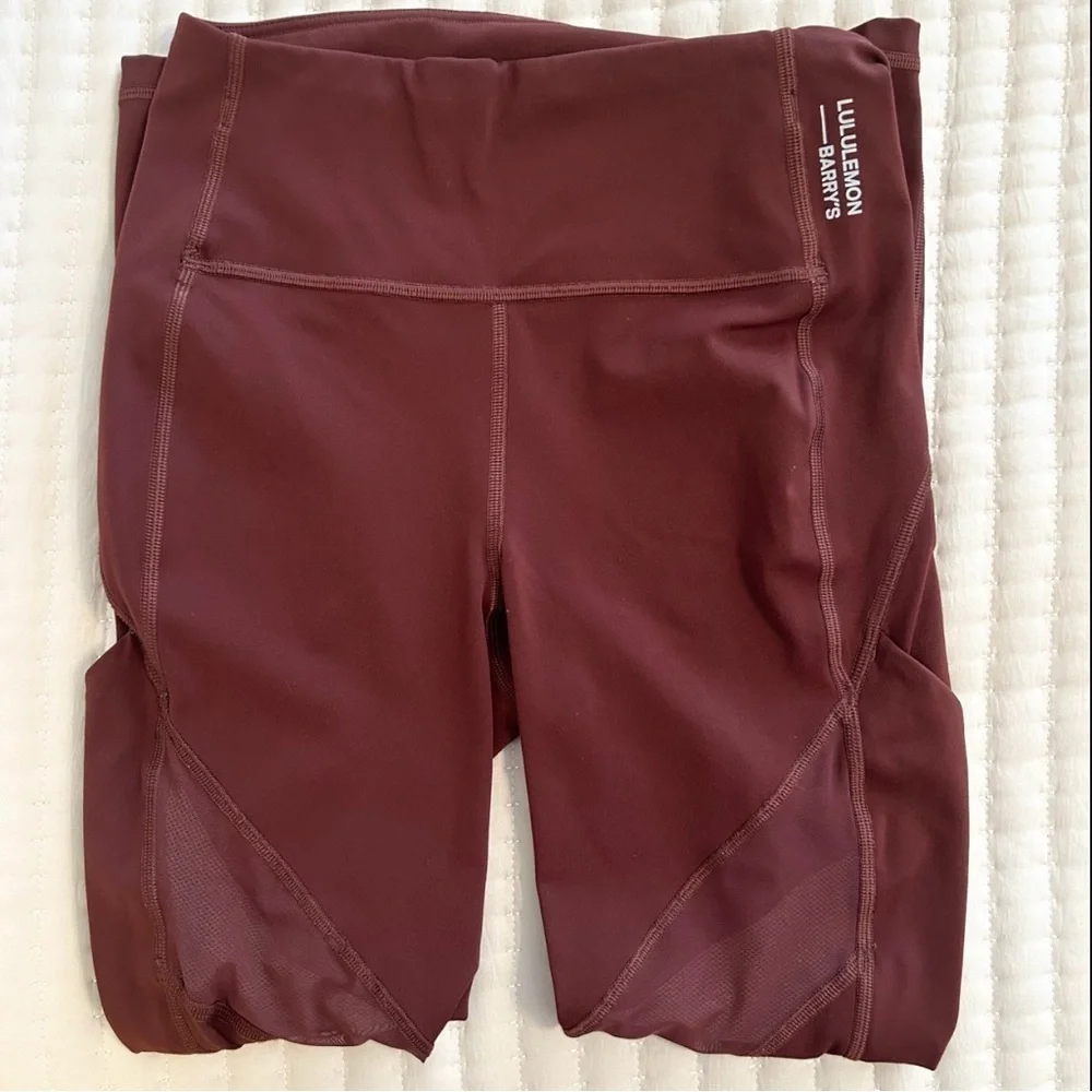 Lululemon X Barry’s Stronger as One High Rise Tight in Midnight Maroon, Size 4